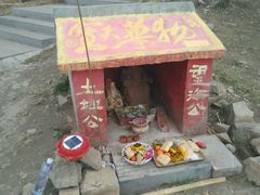 小小土地庙……-银瓶嘴森林公园