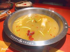 酸萝卜老鸭汤锅-谭鸭血老火锅(龙湖宝山天街店)