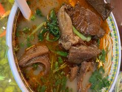 -金杨拉面王小吃面馆·牛三宝面·红烧牛肉粉