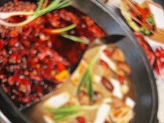 -卤校长老火锅(杨家坪直营店)