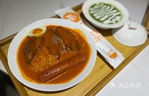 Smoked Duck and Tomato Noodles