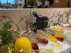 -华邑酒店·鲜艳全日自助餐厅