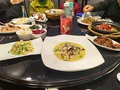 -南京金牛湖巨碗鱼头
