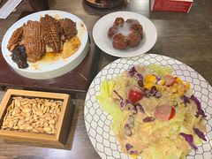 -魁盛居百年鲁菜馆(县西巷店)