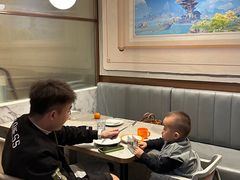 -必胜客(欢乐颂店)