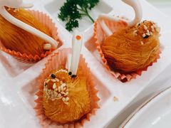 榴莲天鹅酥-粤珍轩·家宴·广式茶点(新城广场店)