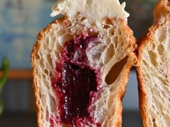 -VERIE BAKEHOUSE
