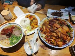 -伊麦佳兰州牛肉面清真美食店