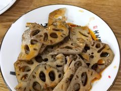 -李双猪·小龙虾·烧烤·羊肉煲(乐山店)