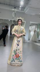 点击看大图 -艾米丽婚纱礼服