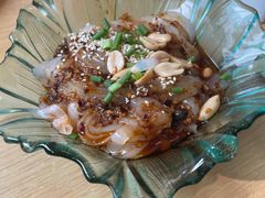 -渝信川菜 · 川味家常菜(财富购物中心店)