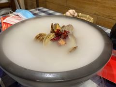 -雪熊哈尔滨烧烤·精酿啤酒·砂锅(中央胜境店)