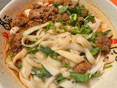 -任记七中刀削面(总店)