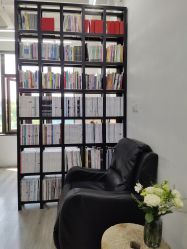 -塞巴斯汀SEBASTIAN专业美发店