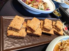 -铜锣湾·有麝自然香(渝北财富中心店)