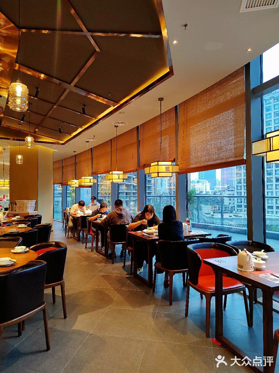 养生又美味—来自深圳的金光鸽王