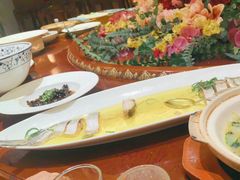 -梅花香里大酒店(郁金香路店)