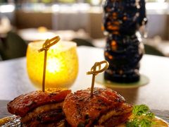 -Oasis Bar & Grill