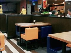 -阿香米线(大唐西市大润发店)