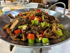 -鄱阳湖·江西小炒·瓦罐煨汤(五道口店)