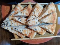饽饽饼-王明古法砂锅居(开化寺店)