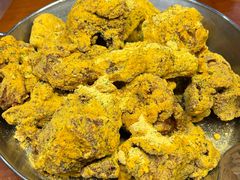 -BHC炸鸡(明洞总店)