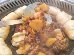 -哈尔滨烧烤·山河村铁锅炖(交大店)