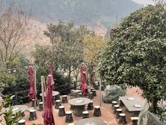 -楠柏弯休闲山庄(梨花溪店)
