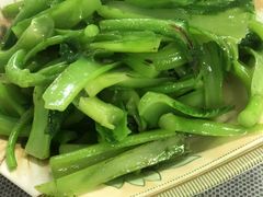 -天天向上素食餐厅(五台山店)