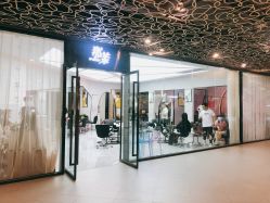 -变画·发型STUDIO