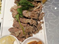 -伊和园清真餐饮