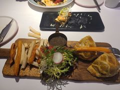 -秀儿家の小确幸融合西餐厅(万达店)