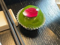 -蝴蝶里·粤菜·点心(滨江龙湖店)
