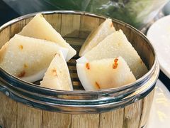 -三亚火车头万人海鲜广场