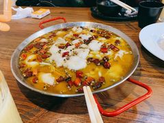 椒麻泉水鱼-靓蛙馆