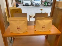 -Cafe on warm(丹霞店)