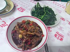 -堂瓦里·33年传统赣菜(第一街区店)