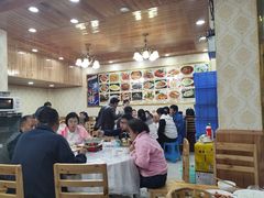 大堂-乡土特色.冷锅鱼.牦牛肉汤锅