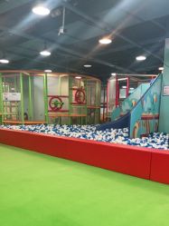 -咔叮卡丁·儿童室内赛车馆