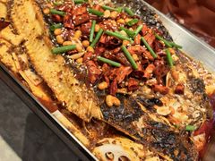 -鸣记脆皮烤鱼·海鲜烤鱼(马栏店)