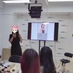 -KISS U 国际美学