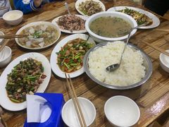 -九九牛肉馆(南山路店)