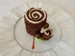 招牌树根蛋糕-莫斯科餐厅