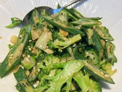 -毛家饭店·30年融合新湘菜(汉峪金谷店)