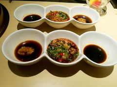 -余欢领鲜火锅(新街口店)