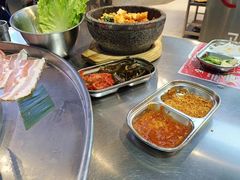 -哈哈碳都·牛肋条无限自助烤肉(台江万达店)