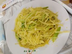 -横道佛手居筋饼店