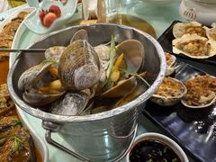 一桶蚬子-渔娘渔家丹东海鲜(东直门店)