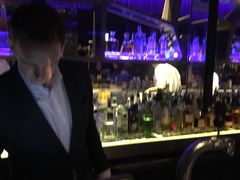 -OZONE 顶楼酒吧(香港丽思卡尔顿酒店)