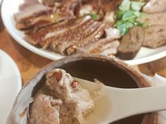 泰国椰皇炖排骨-陈鹏鹏潮汕菜(欢乐海岸 海边景观店)